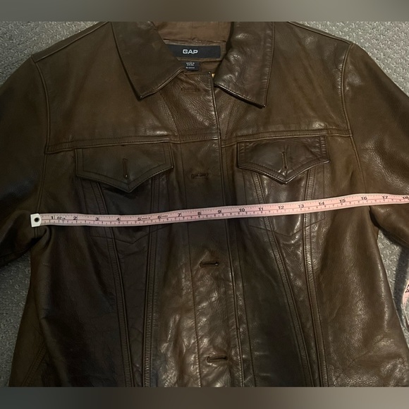 Leather jacket - Picture 8 of 8